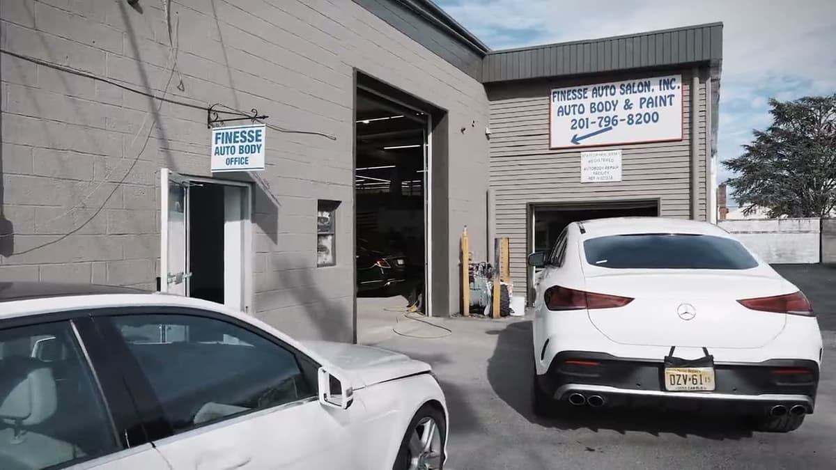 Finesse Auto Body